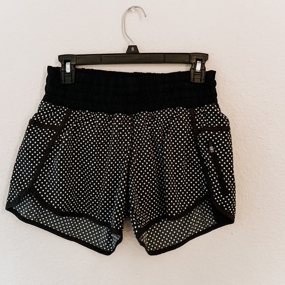 lululemon athletica Pants - perfect spring lululemon shorts!!